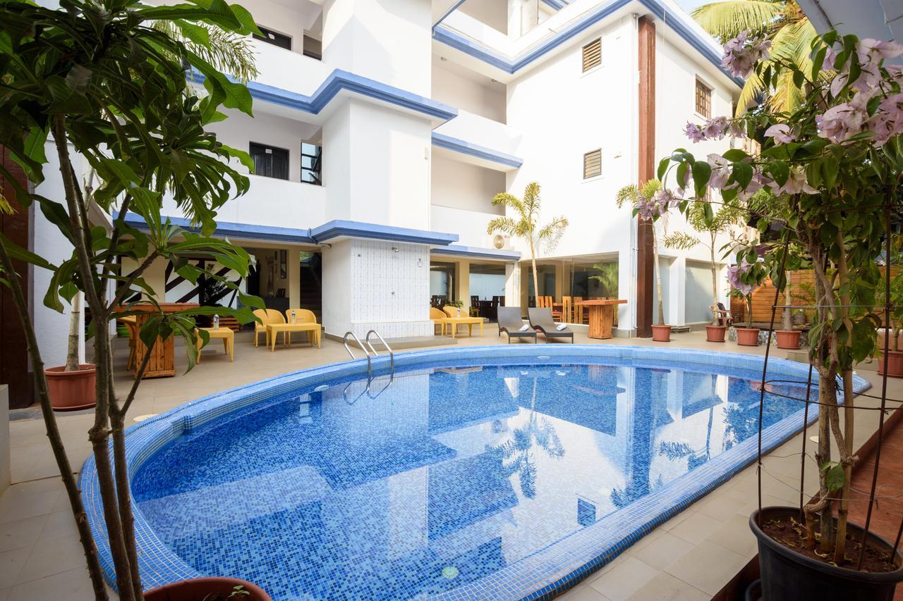 Hotel Mulberry Mint Calangute Goa Esterno foto
