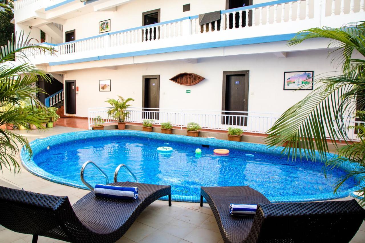Hotel Mulberry Mint Calangute Goa Esterno foto